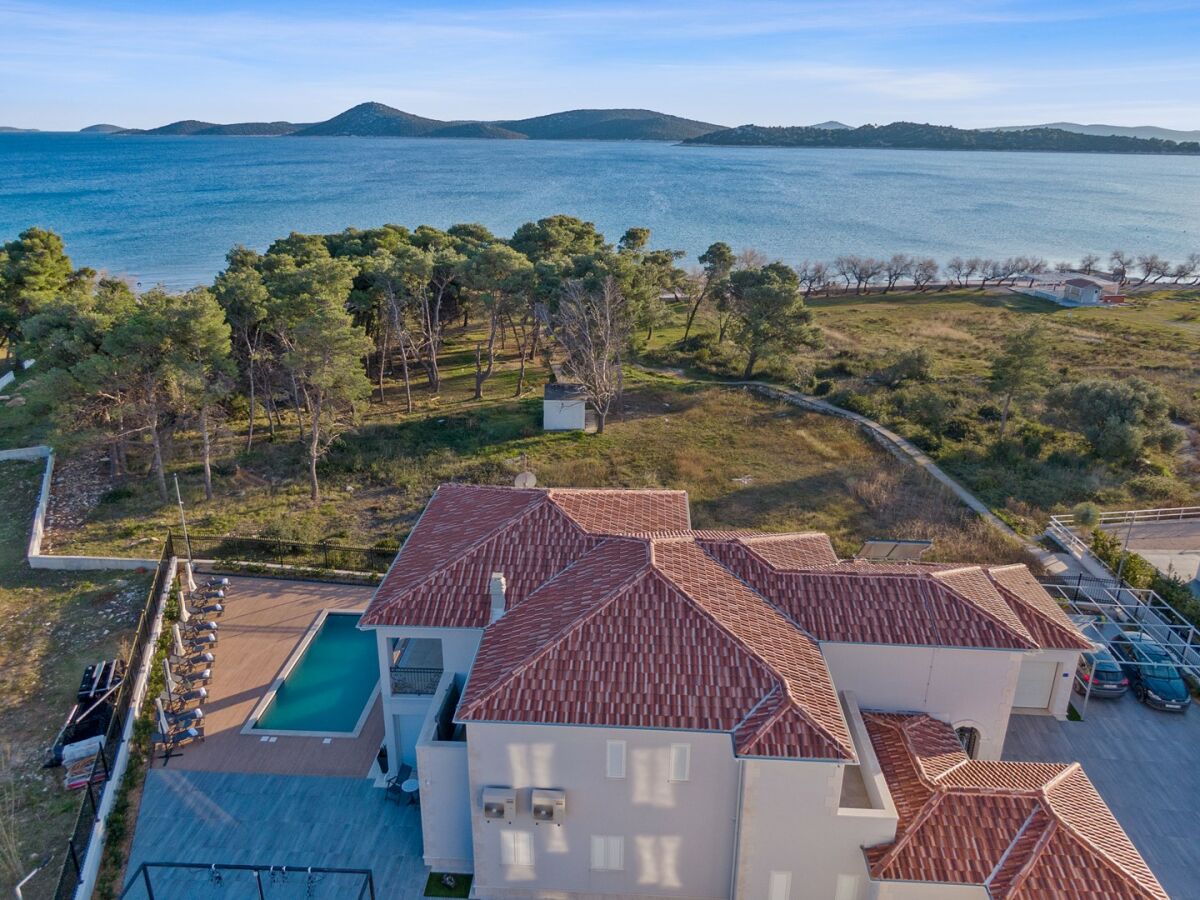 Villa Carolus in Vodice