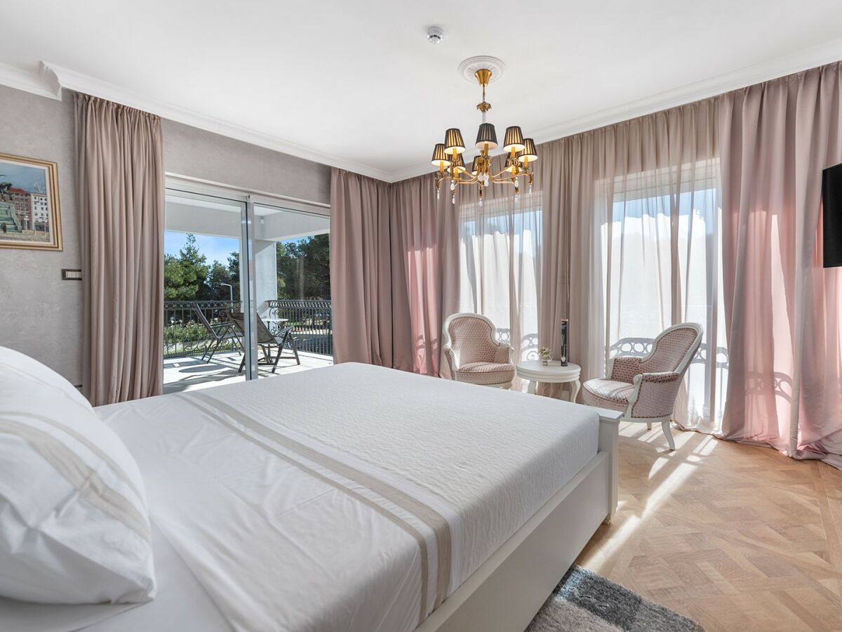 Villa Carolus in Vodice