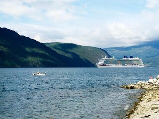 Holiday house Utvik  22