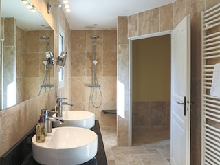 Travertin Master Bathroom
