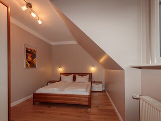 Third sleeping room with warm parquet floor