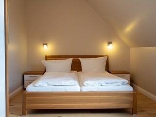 Third sleeping room with warm parquet floor