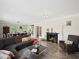 Lounge area