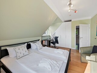 Green bedroom