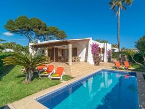 Villa 4 person holiday home in HENÅN - Cala Mendia - image1