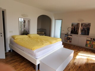 Villa Borgo Barlina, großes Schlafzimmer