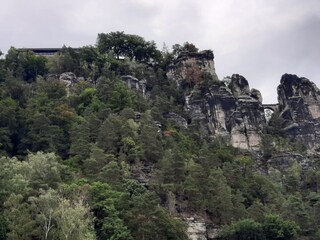 Blick auf die Bastei vom Schiff aus