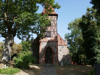 Kirche Alt Rhese