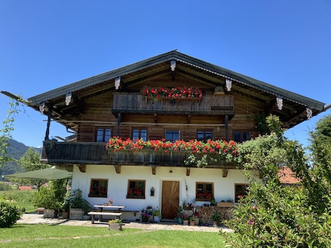 Ferienwohnung Holzner "Urlaub wie auf dem Bauernhof"