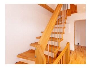 Treppe zum Dachgeschoss