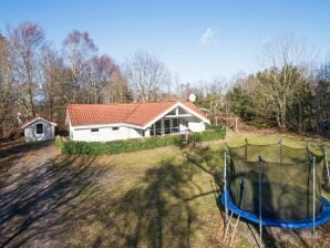 8 Personen Ferienhaus in Glesborg - Fjellerup Strand - image1