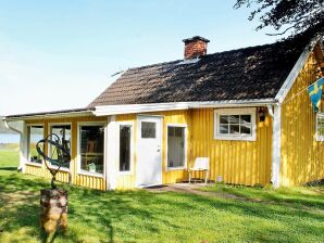 Holiday house 4 Personen Ferienhaus in LERDALA - Moholm - image1