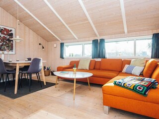 Holiday house Høll  21