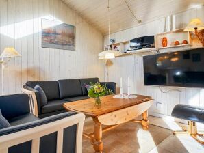 Holiday house 8 Personen Ferienhaus in Nexø - Sommerodde - image1