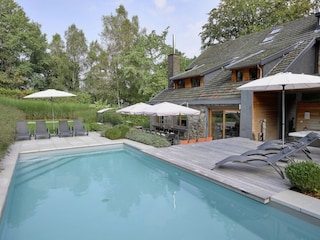 Ferienhaus Spa Außenaufnahme 3