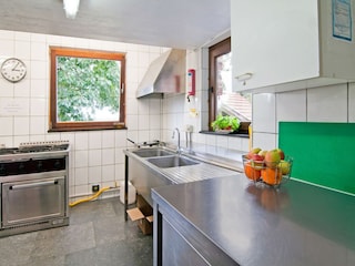 Holiday cottage Spa Features 24