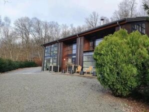 Casa de vacaciones Casa en el bosque con piscina cubierta y sauna - manhay - image1