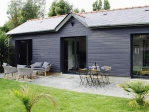 Ferienhaus Charmantes Holzchalet mit Premiumausstattung oberhalb des Hafens, Cancale - Cancale - image1