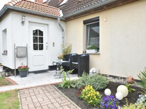 Apartment Moderne Ferienwohnung mit Grill in Rakow - Rakow - image1