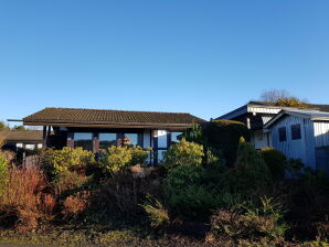 Accogliente casa per le vacanze con terrazza sul Lago di Henne - Meschede - image1