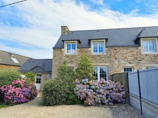 Maison de vacances Saint-Pabu Enregistrement extérieur 11