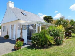 Ferienhaus Holiday home in Plouhinec for four Person