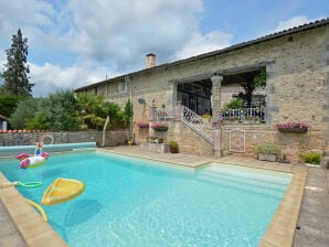 Maison de vacances cosy à La Forêt-de-Tessé. Piscine privée - Villegats - image1