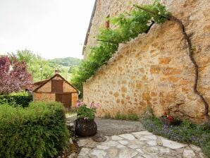 Ferienhaus Idyllisches Cottage mit Terrasse in Roziers - Chasteaux - image1