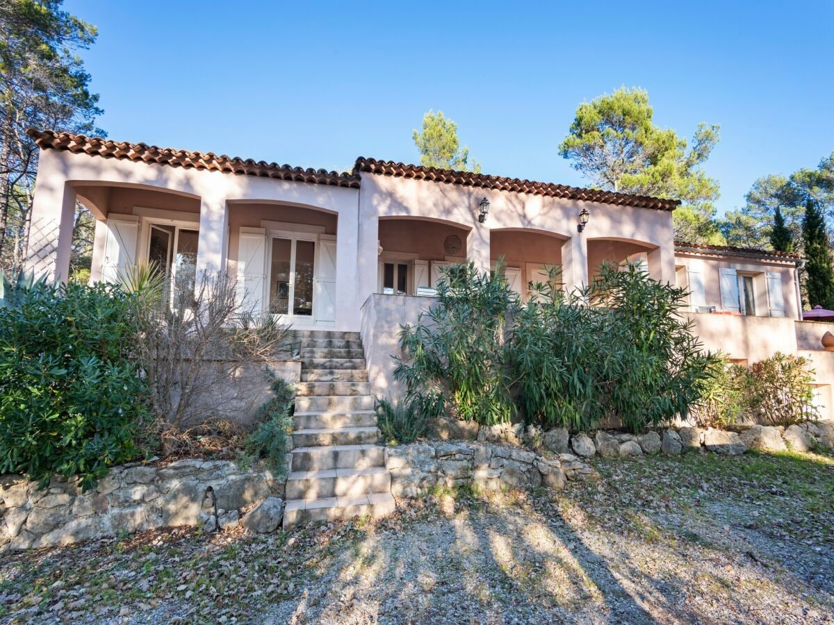 Villa Bagnols-en-Forêt Außenaufnahme 1