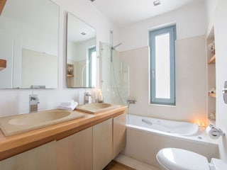 Villa Kranidi Features 29