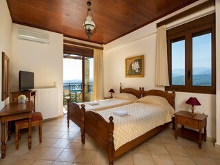 Villa Tavronitis Features 19