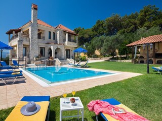 Villa Tavronitis Outdoor Recording 1