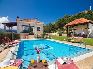 Villa Tavronitis Outdoor Recording 8