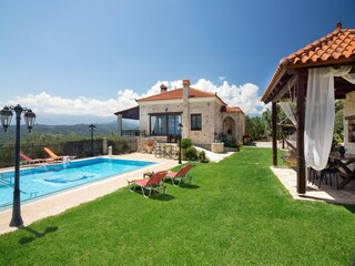 Villa Tavronitis Outdoor Recording 16