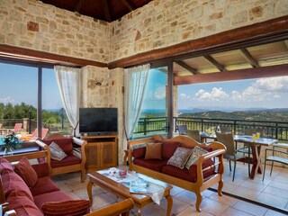 Villa Tavronitis Features 34