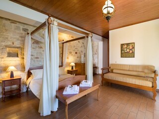 Villa Tavronitis Features 42