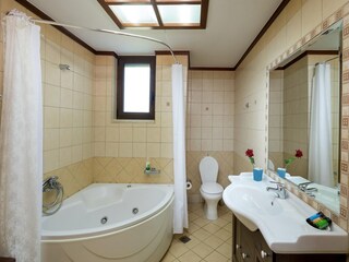 Villa Tavronitis Features 44