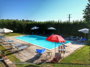 Bauernhof Prächtiges Bauernhaus mit Jacuzzi - Gualdo Cattaneo - image1