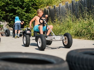 die Gokart Bahn gegenüber vom Hotel