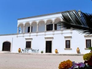 Casa rural Hermosa mansión en Torricella con piscina - Torricella - image1