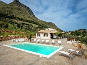 Ferienhaus in Castellammare del Golfo mit Pool - Castellammare del Golfo - image1