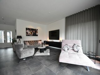 Villa Biddinghuizen Features 24