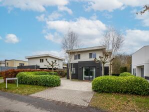 Moderne Villa in Harderwijk mit Whirlpool - Biddinghuizen - image1