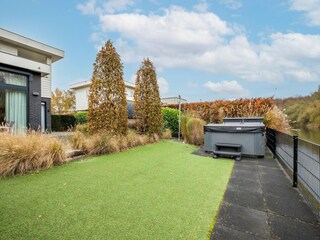 Villa Biddinghuizen  38