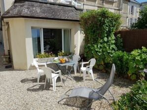 Mooi vakantieappartement op 20 m van het strand, Arromanches-les-Bains - Saint-Come-de-Fresné - image1