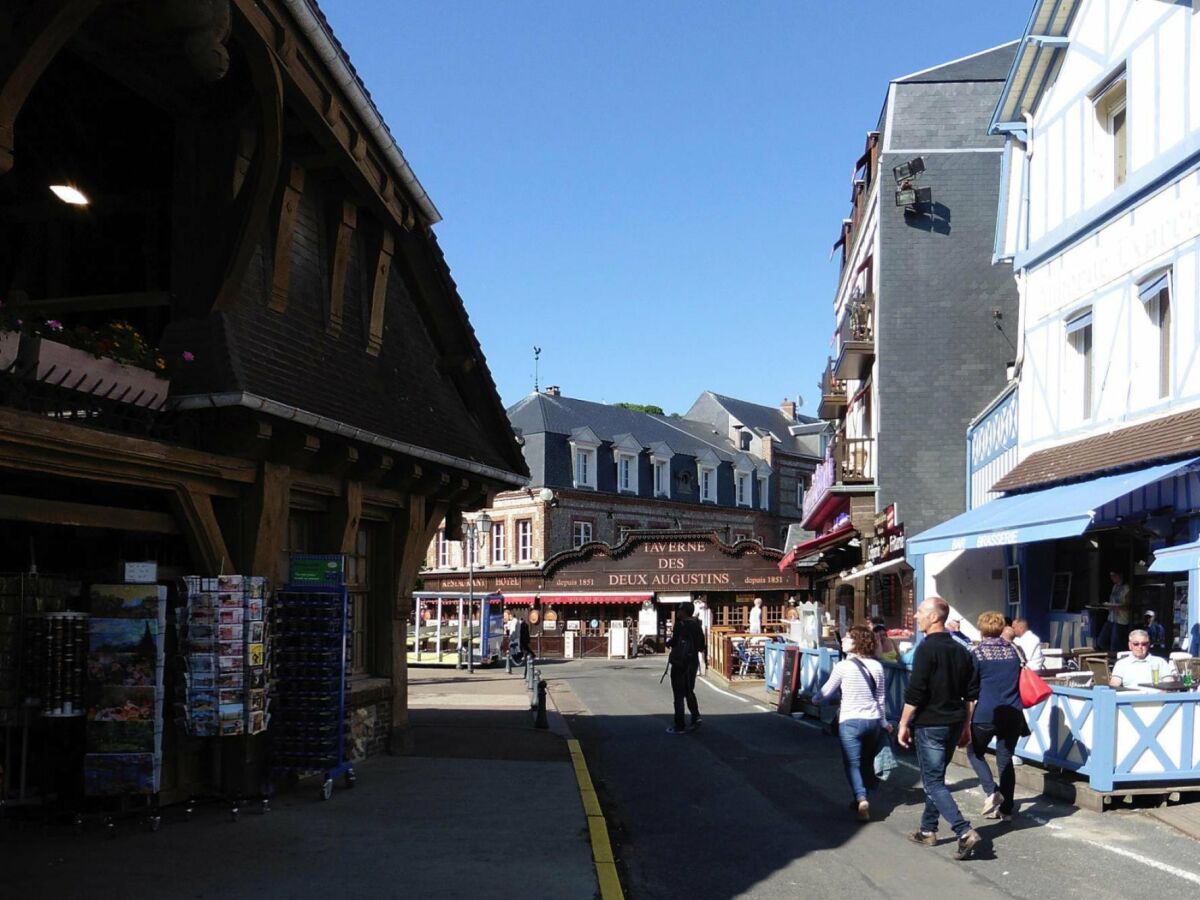 Ferienhaus Les Loges Umgebung 20