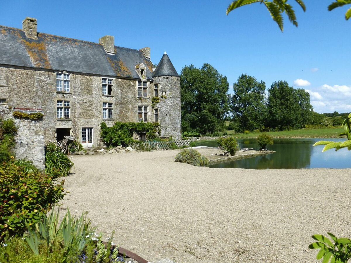 Castle Portbail Outdoor Recording 1