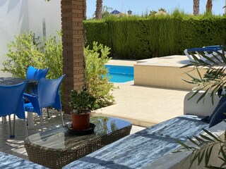 Lounging and Lunching at Casa Mediterranéo