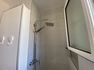 Walk-in shower completely renewed.