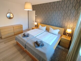 Schlafzimmer im EG